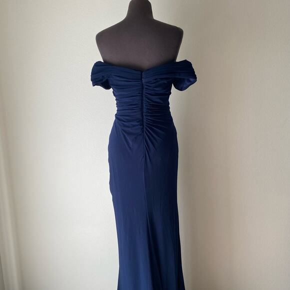La Femme sz 16 navy blue off shoulder gown NWT - Picture 7 of 13